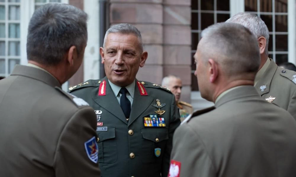 Στρατηγός Φλώρος: Περιοδεία στα ακριτικά νησιά του Αιγαίου